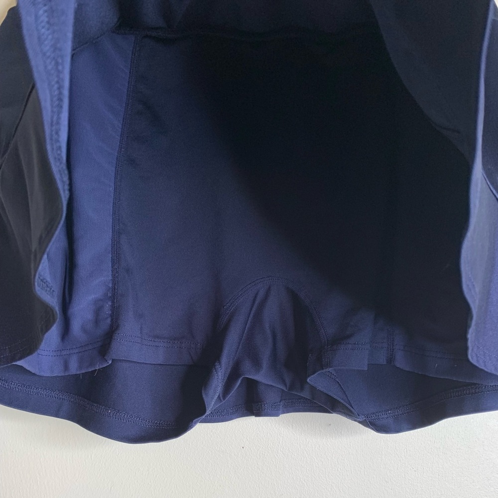 Tail Solid Navy Ruffled Bottom Skort Sz M - image 3